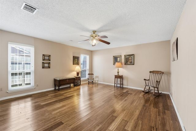 10622 Sagevale Lane, Houston, TX 77089