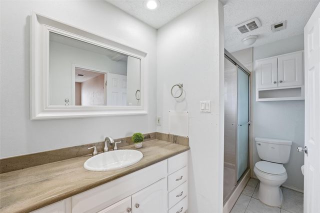 10622 Sagevale Lane, Houston, TX 77089