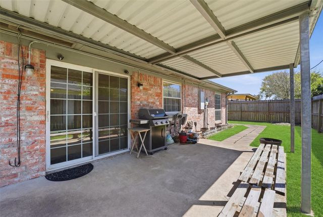 10622 Sagevale Lane, Houston, TX 77089