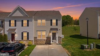 142 COMPOUND CIR, Martinsburg, WV 25403