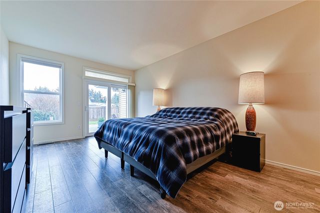 2014 38th Street Ct NW, Gig Harbor, WA 98335