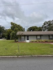 1111 E 5TH AVENUE 1111, Mount Dora, FL 32757