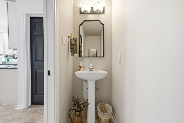 542 Ivy Cross Lane, Sugar Land, TX 77479