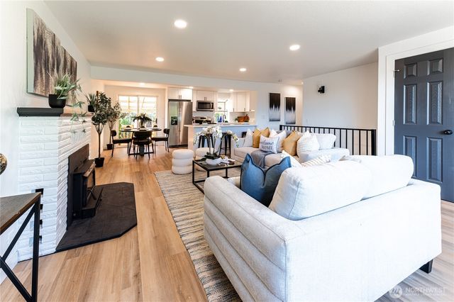931 Van Jan Street, Snohomish, WA 98290