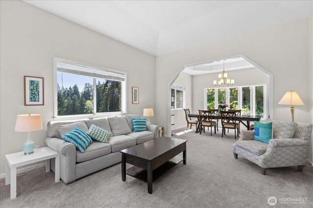 18223 Yew Way, Snohomish, WA 98296
