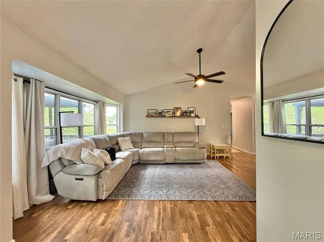 1401 Moose Pass, Festus, MO 63028