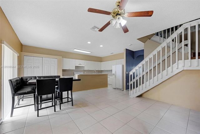 2209 SE 25th Avenue 2209, Homestead, FL 33035