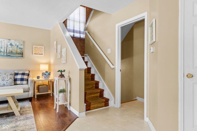 6618 Smithfield Drive, Indianapolis, IN 46237