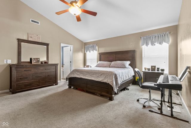 6618 Smithfield Drive, Indianapolis, IN 46237