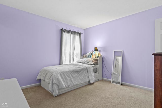 6618 Smithfield Drive, Indianapolis, IN 46237