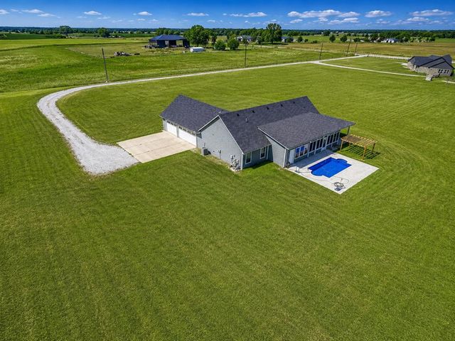 10380 N Gregory Road, Yukon, OK 73099