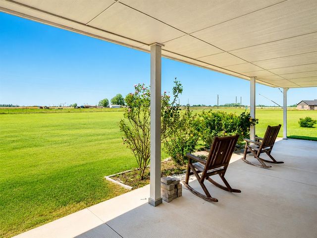10380 N Gregory Road, Yukon, OK 73099