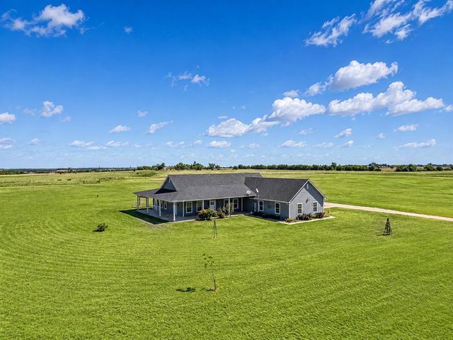 10380 N Gregory Road, Yukon, OK 73099