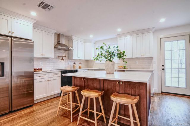 26 Clinton Street, Center Moriches, NY 11934