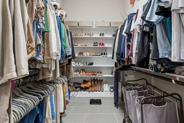 1848 Harvest Dance DR, Leander, TX 78641