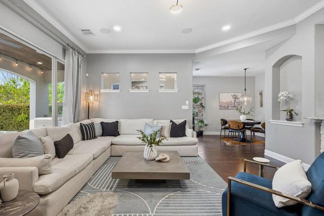 1848 Harvest Dance DR, Leander, TX 78641