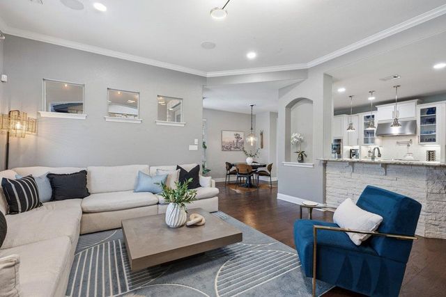 1848 Harvest Dance DR, Leander, TX 78641