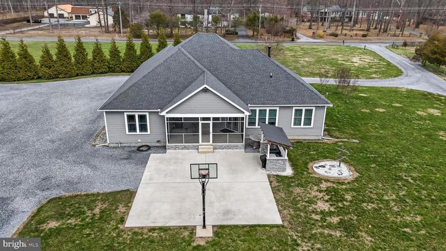 321 BLUE HERON RD, Dover, DE 19904