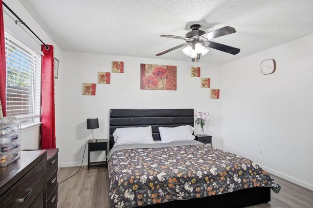 1180 Boxwood Way, Turlock, CA 95380