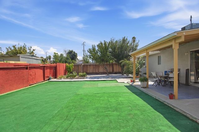 1180 Boxwood Way, Turlock, CA 95380