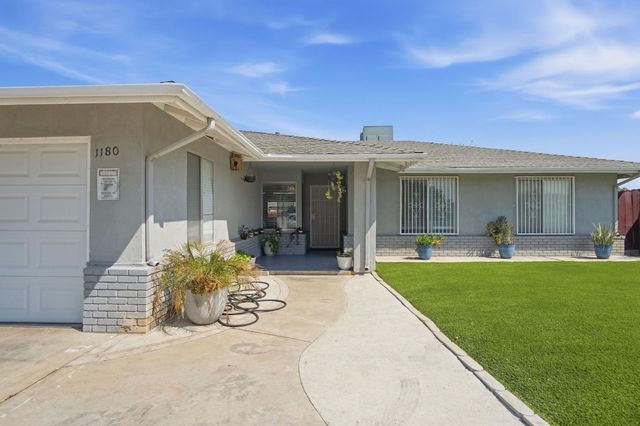 1180 Boxwood Way, Turlock, CA 95380