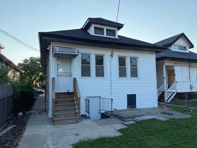 8753 S Laflin Street, Chicago, IL 60620