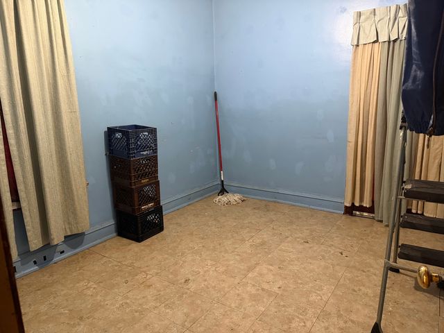 8753 S Laflin Street, Chicago, IL 60620