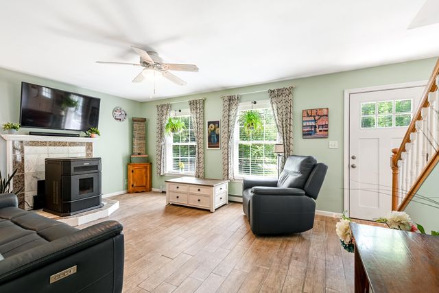 98 Gary Road, Middleton, NH 03887