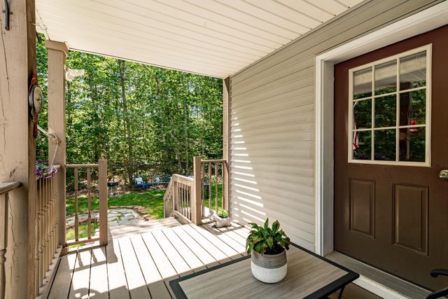 98 Gary Road, Middleton, NH 03887