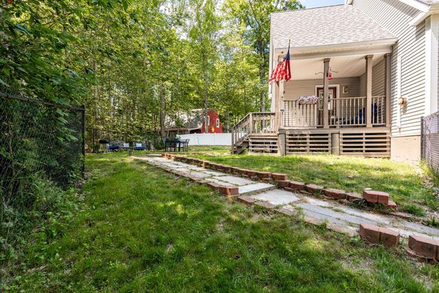 98 Gary Road, Middleton, NH 03887
