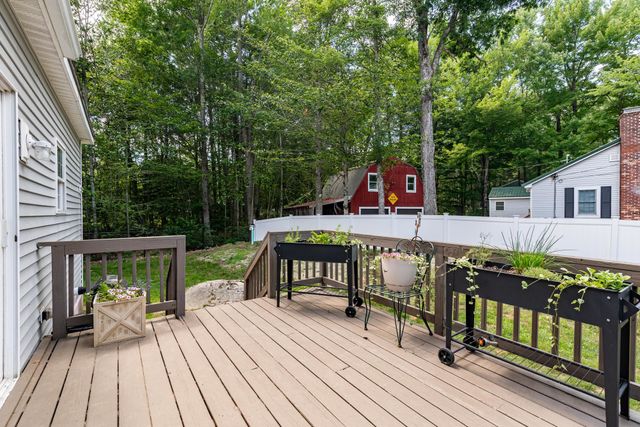 98 Gary Road, Middleton, NH 03887