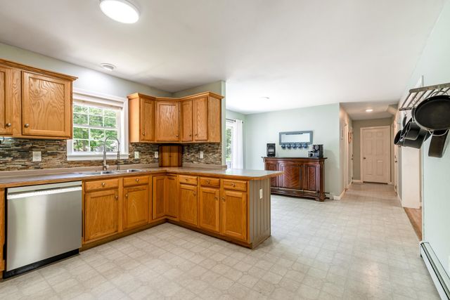 98 Gary Road, Middleton, NH 03887