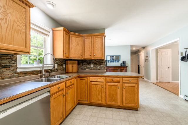 98 Gary Road, Middleton, NH 03887