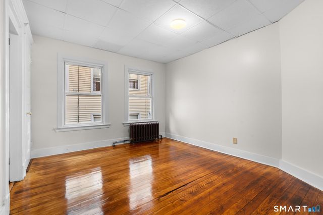 41 Plaza Avenue, Waterbury, CT 06710