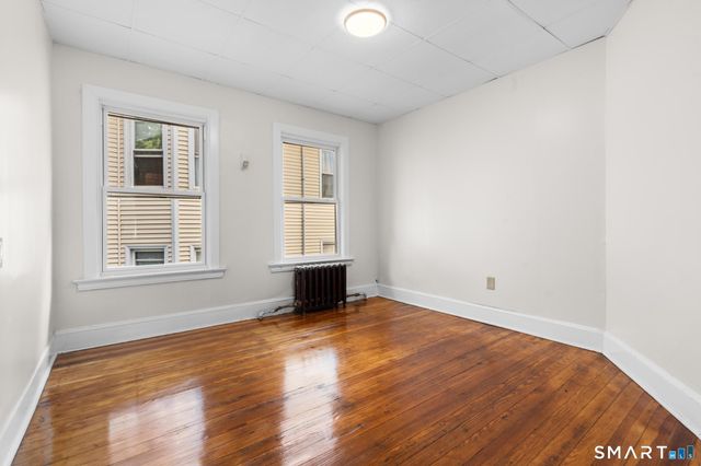 41 Plaza Avenue, Waterbury, CT 06710