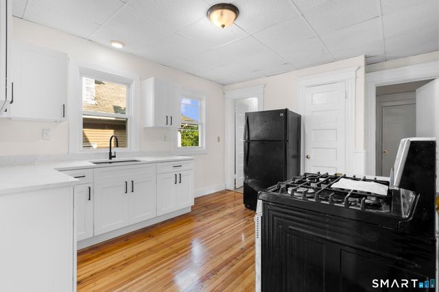 41 Plaza Avenue, Waterbury, CT 06710