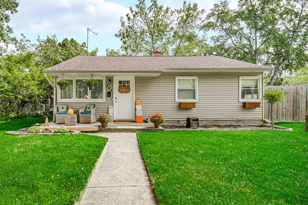 305 N Delaware Street, Hobart, IN 46342