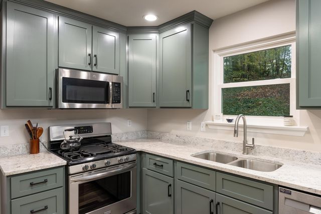 1016 Woodfern Trail, Hixson, TN 37343