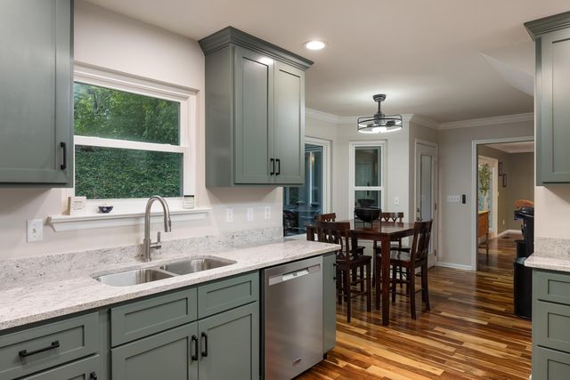 1016 Woodfern Trail, Hixson, TN 37343