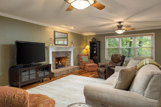 1016 Woodfern Trail, Hixson, TN 37343