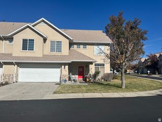735 SANDY POINT DR, Sandy, UT 84094