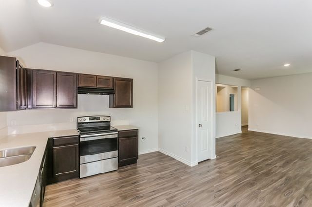 4201 Summersweet Lane, Fort Worth, TX 76036