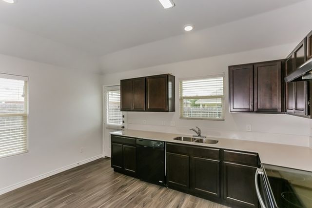 4201 Summersweet Lane, Fort Worth, TX 76036