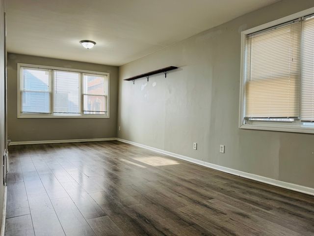 3154 S May Street, Chicago, IL 60608