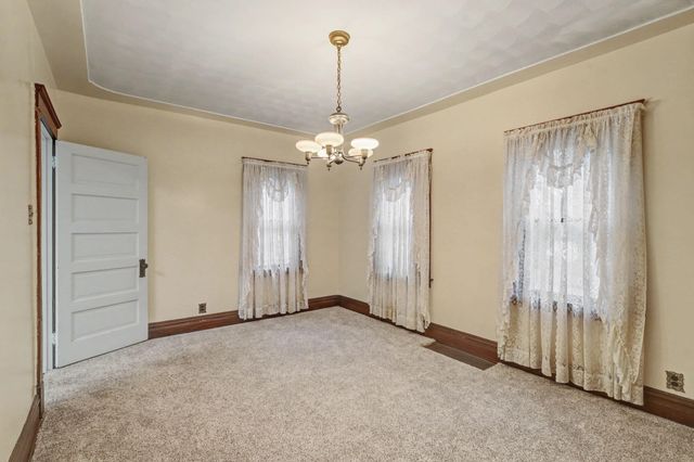 83 Magnolia Avenue, Battle Creek, MI 49017