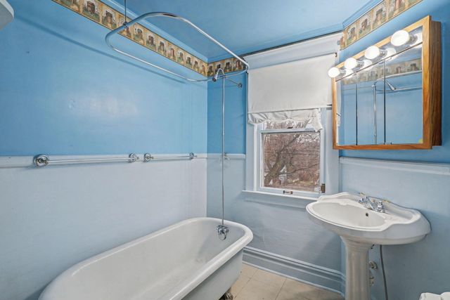 83 Magnolia Avenue, Battle Creek, MI 49017