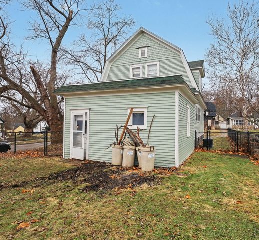 83 Magnolia Avenue, Battle Creek, MI 49017