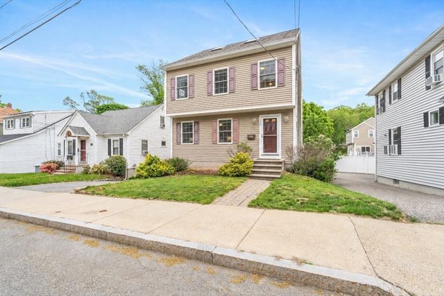 130 Gaston St, Medford, MA 02155