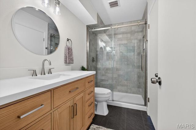 941 Woodside Village Lane, Manchester, MO 63021