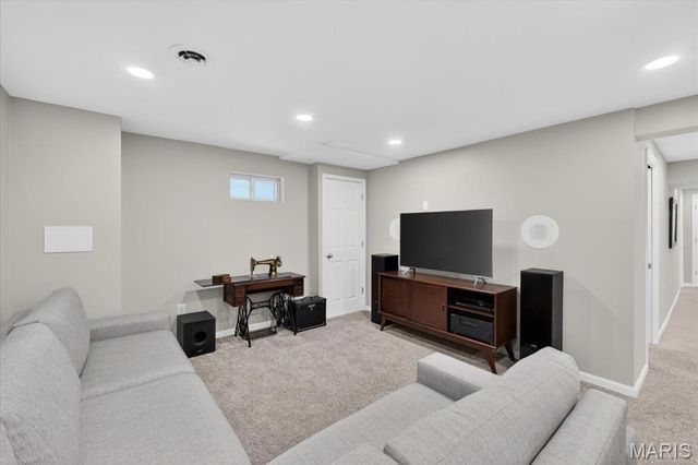 941 Woodside Village Lane, Manchester, MO 63021